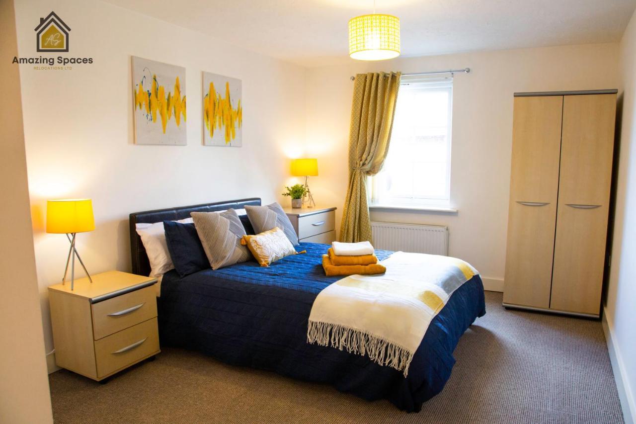 Executive 2 Bed Flat In Stockton Heath By Amazing Spaces Relocations Ltd Warrington Eksteriør bilde